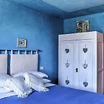 Casal Del Salice 10, Emma 托迪