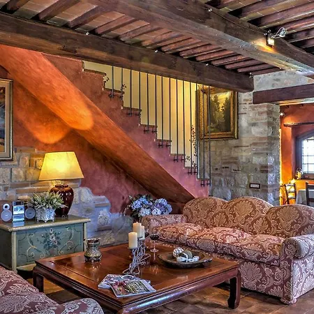 Casal Del Salice 10, Emma *